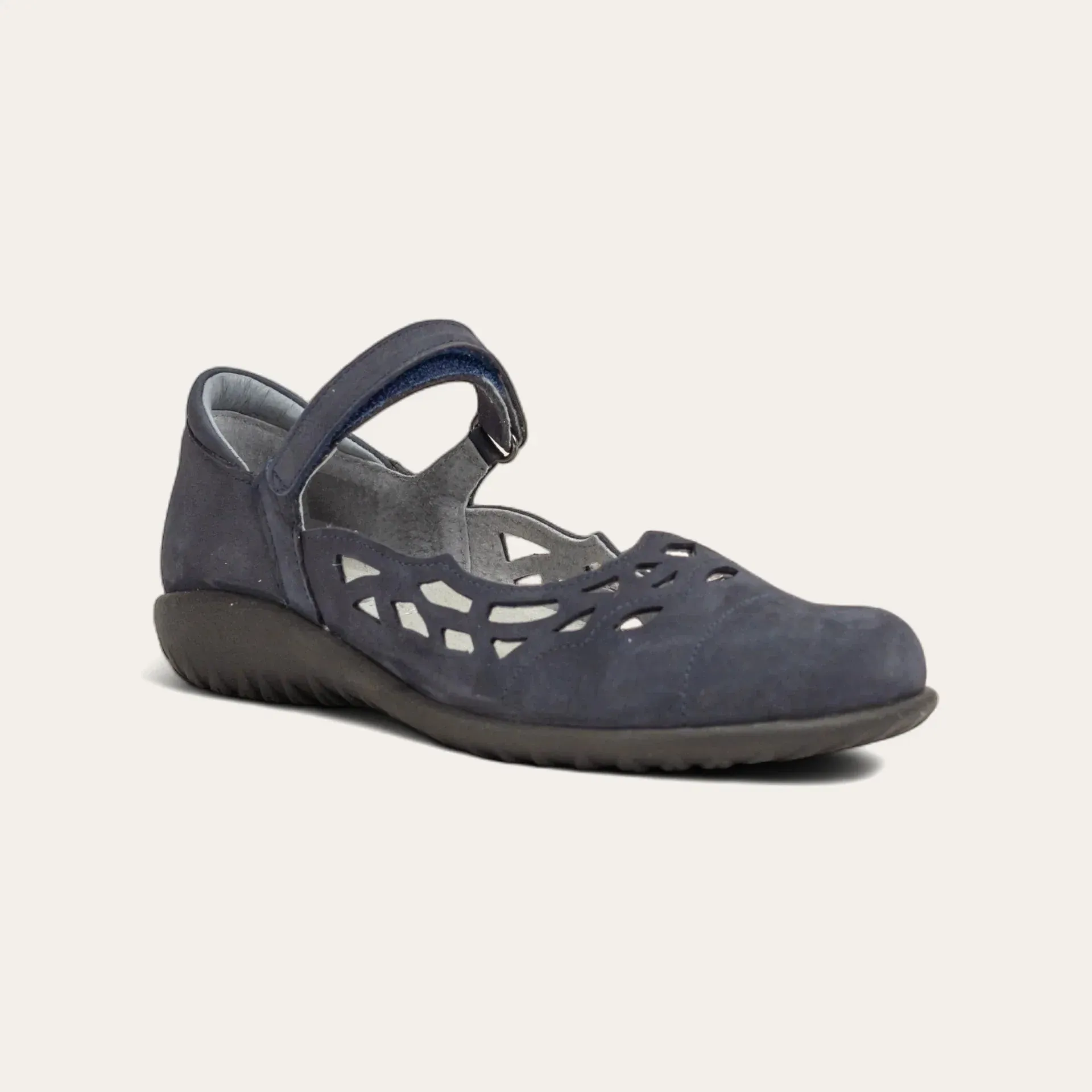 Agathis - Navy