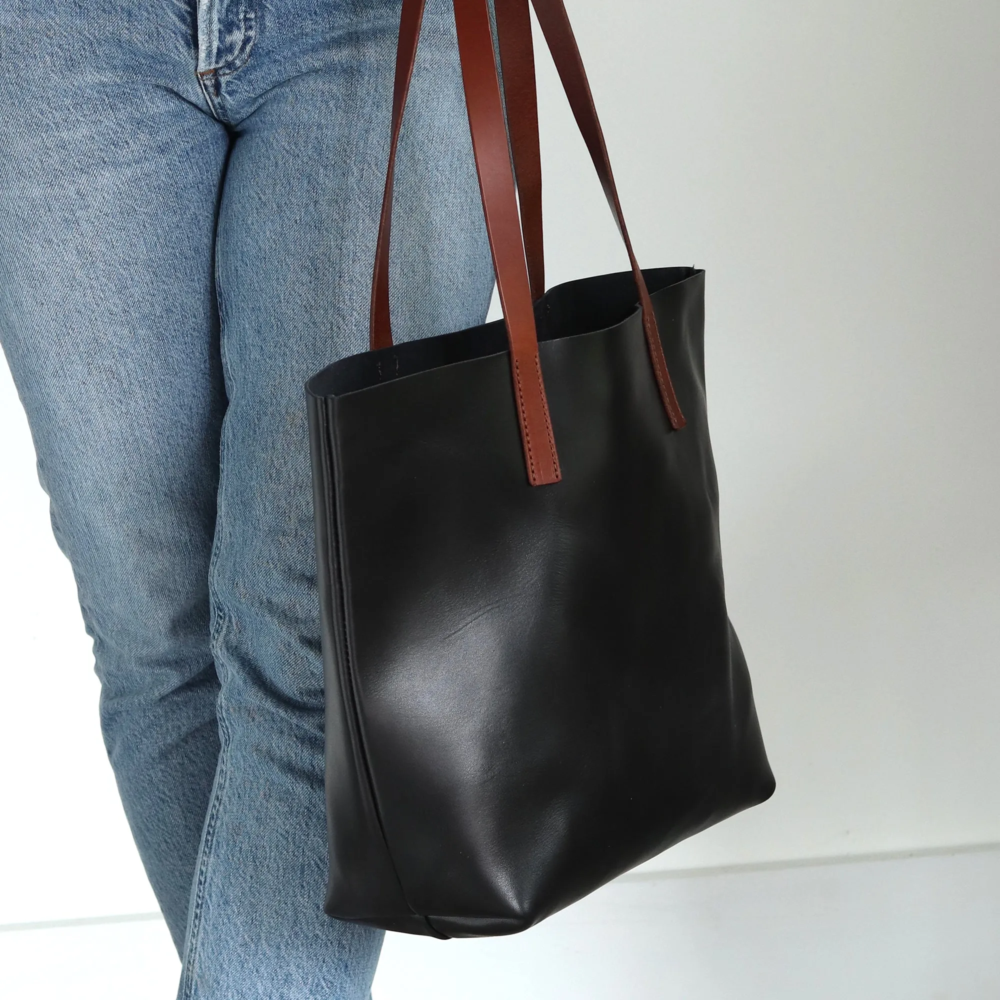 Seconds Sale - Minimalist Leather Tote - Luxe Black with Brown Straps