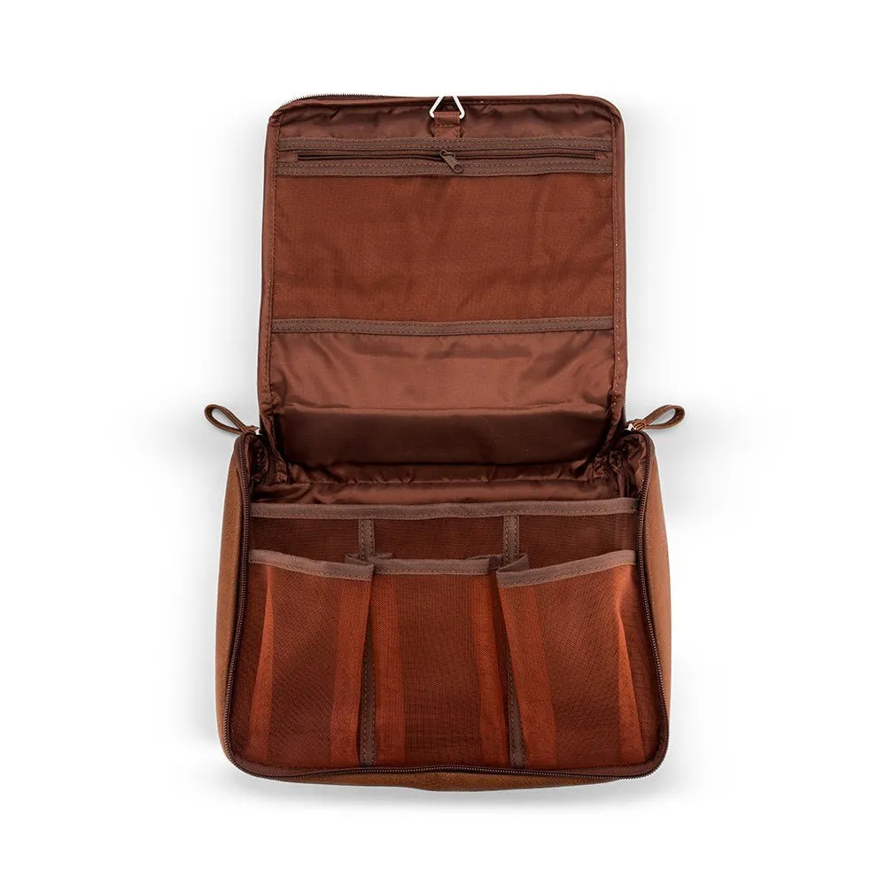 Ultimate Hanging Travel Kit