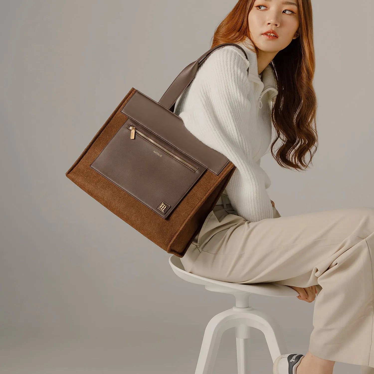 Velia L Tote Felt
